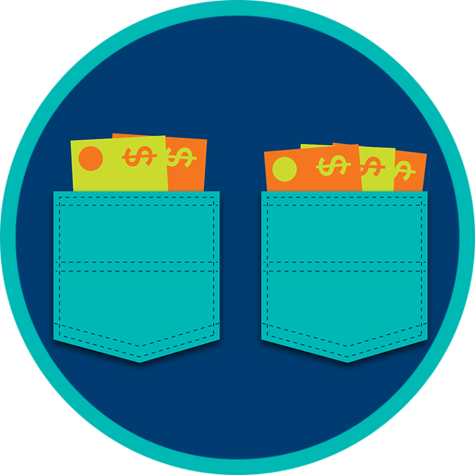 Two separate pockets each with their own set of banknotes.